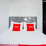 Capital O 94254 Dental Inn