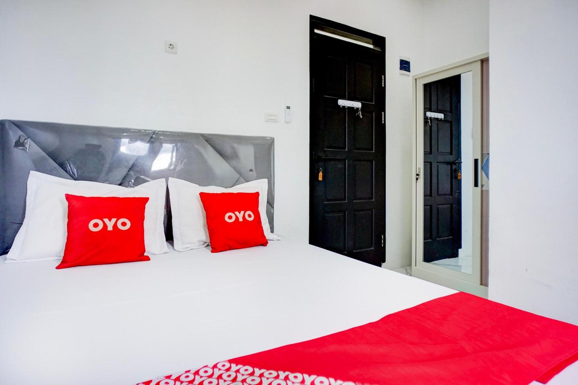 Hotel Capital O 94254 Dental