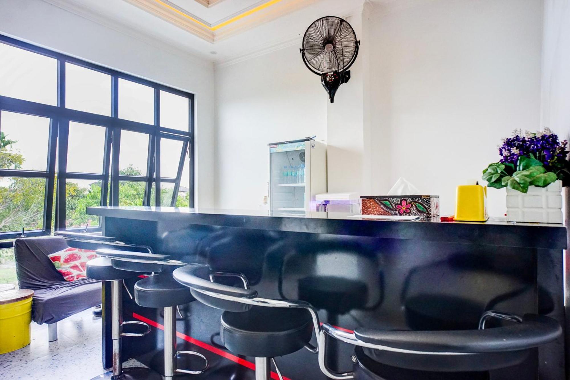 Hotel Capital O 94254 Dental Banda Aceh